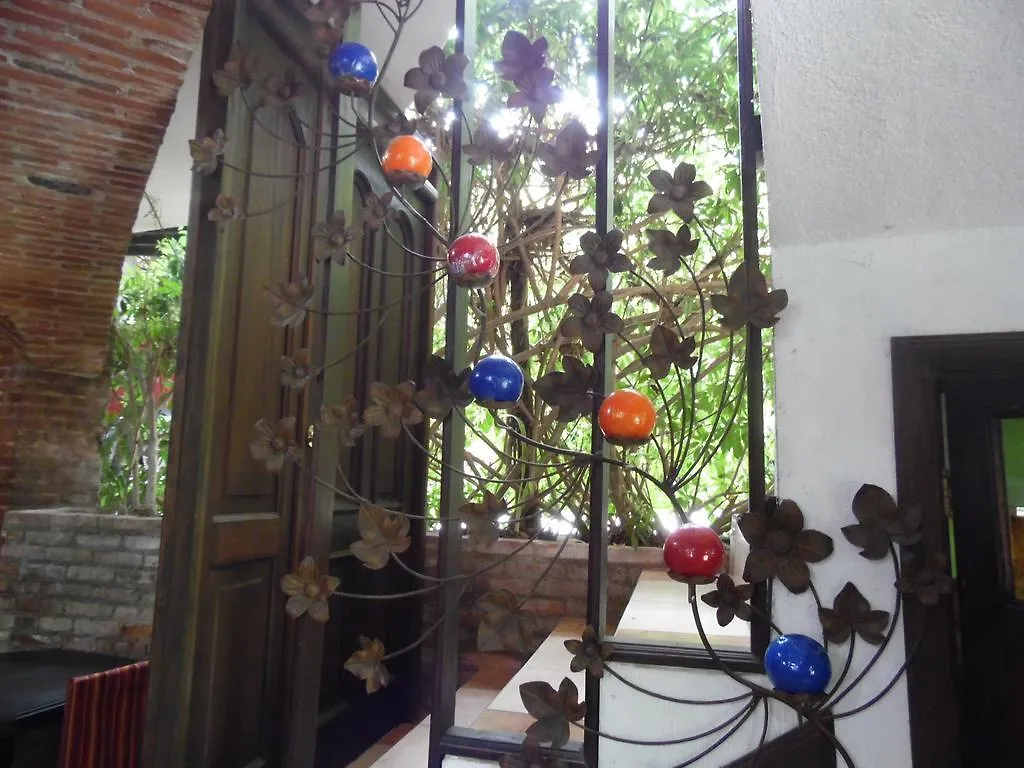 Hotel Santa Ana Antigua Guatemala