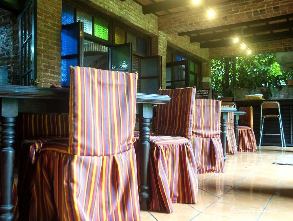 Hotel Santa Ana Antigua