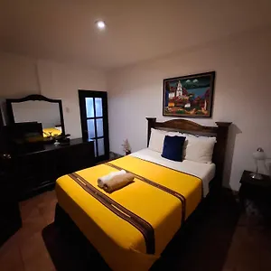 Casa Santiago Son Hotel