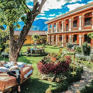 Hotel Socialtel, Antigua